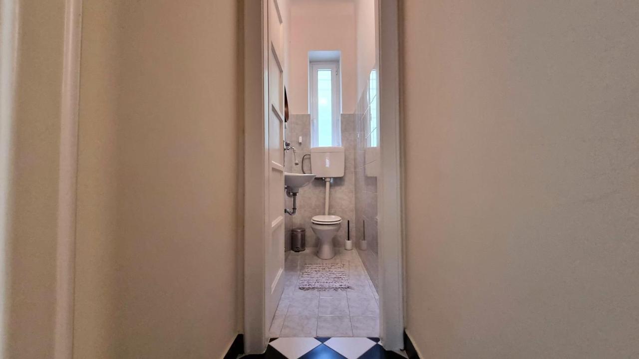 Via Gatteri 60 Apartment Триест Екстериор снимка
