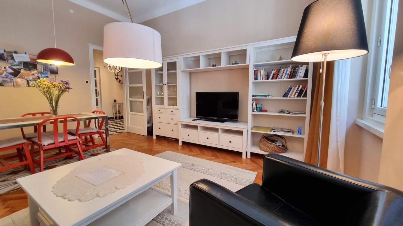 Via Gatteri 60 Apartment Триест Екстериор снимка